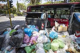 20190702EmergenzaRifiutiRoma