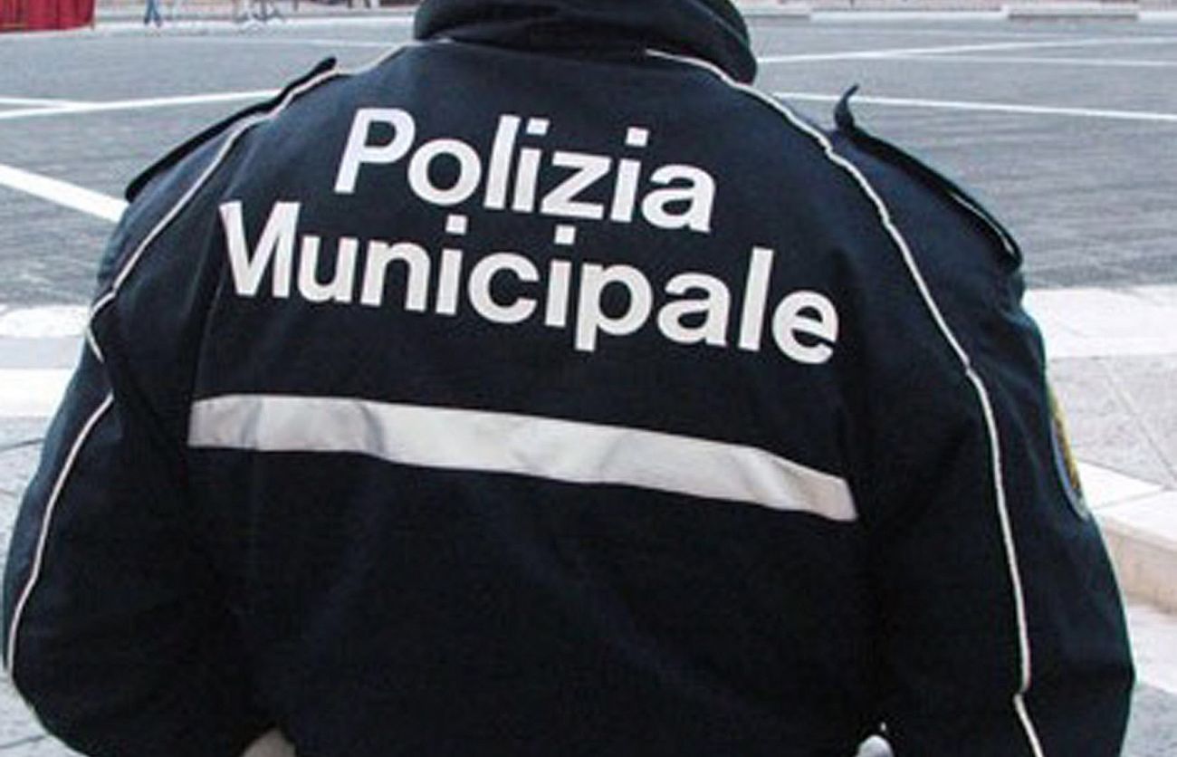 20210524AttaccoPoliziaMunicipale